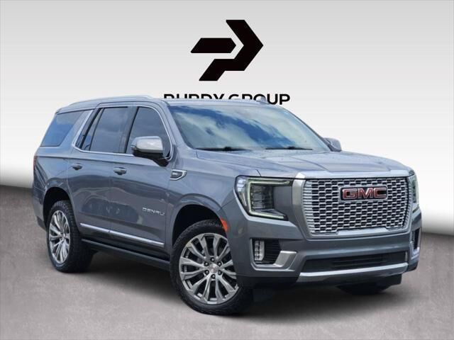 2022 GMC Yukon Denali — photo 1 of 38