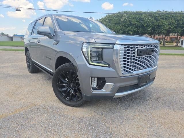2021 GMC Yukon Denali — photo 1 of 13