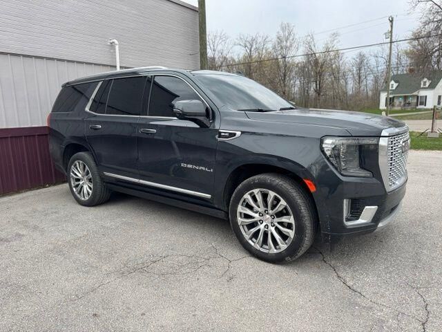 2022 GMC Yukon Denali — photo 1 of 22