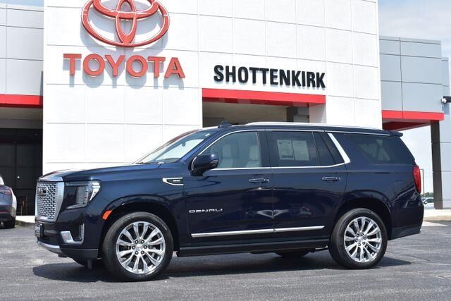 2023 GMC Yukon Denali — photo 1 of 13