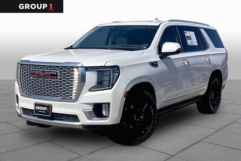 2023 GMC Yukon Denali — photo 1 of 14