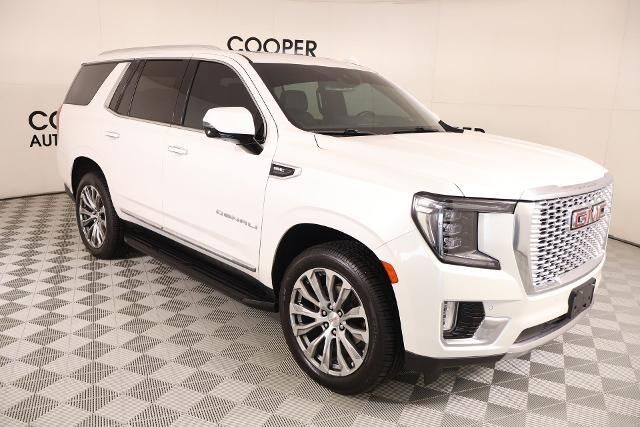 2023 GMC Yukon Denali — photo 1 of 26