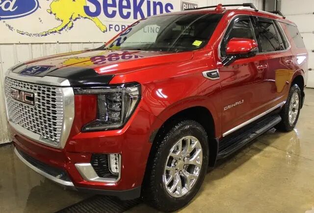 2024 GMC Yukon Denali — photo 1 of 13