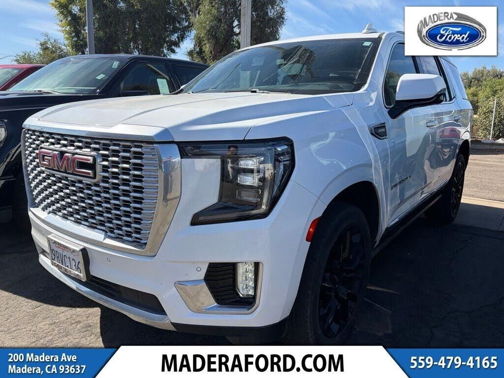2022 GMC Yukon Denali — photo 1 of 1
