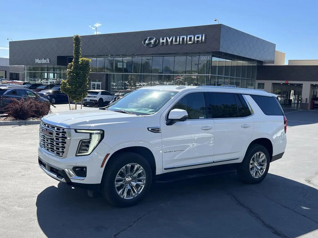 2025 GMC Yukon Denali — photo 1 of 13
