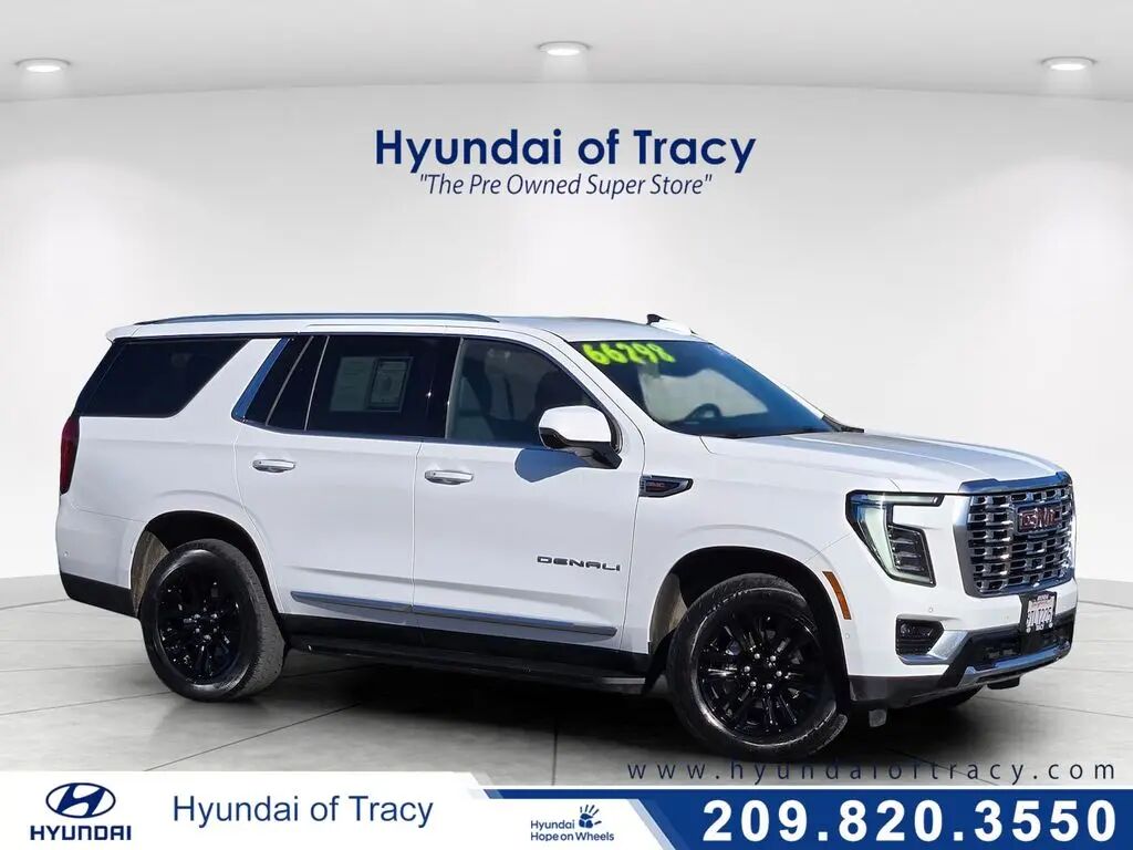 2025 GMC Yukon Denali — photo 1 of 13