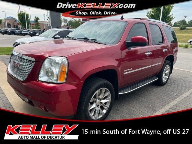 2014 GMC Yukon Denali — photo 1 of 26