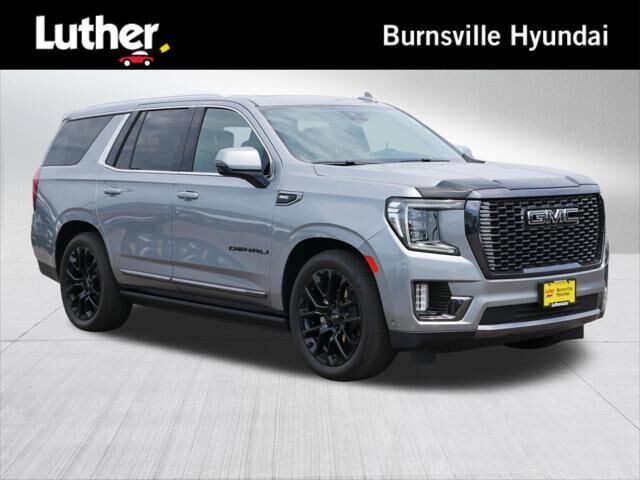 2024 GMC Yukon Denali Ultimate — photo 1 of 26