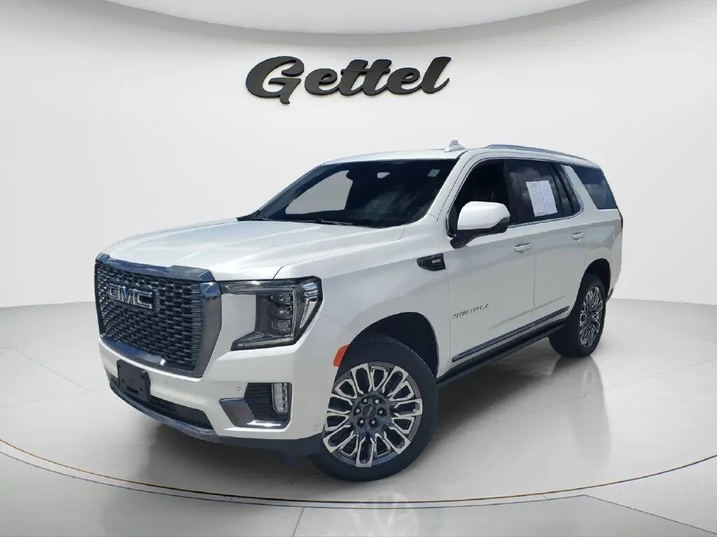 2024 GMC Yukon Denali Ultimate — photo 1 of 13