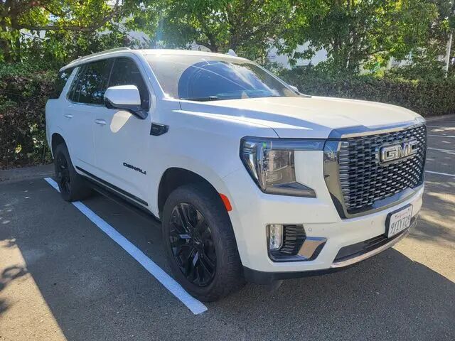 2023 GMC Yukon Denali Ultimate