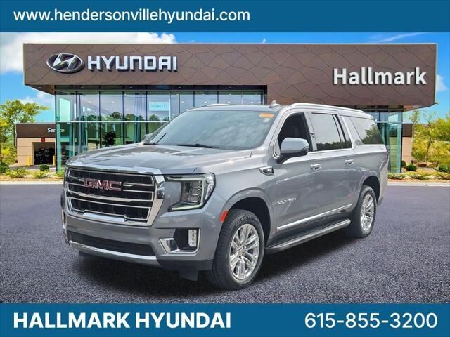 2022 GMC Yukon XL SLT — photo 1 of 13