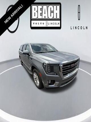 2024 GMC Yukon XL SLT — photo 1 of 10