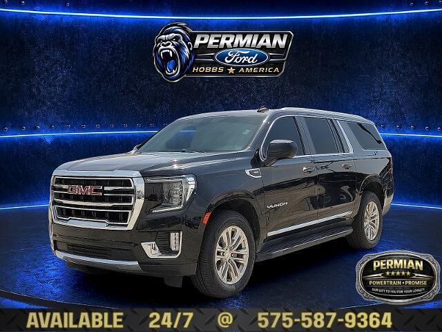 2021 GMC Yukon XL SLT — photo 1 of 13