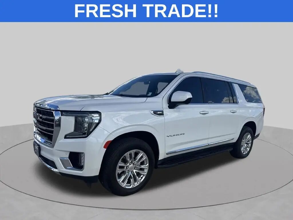 2022 GMC Yukon XL SLT — photo 1 of 13