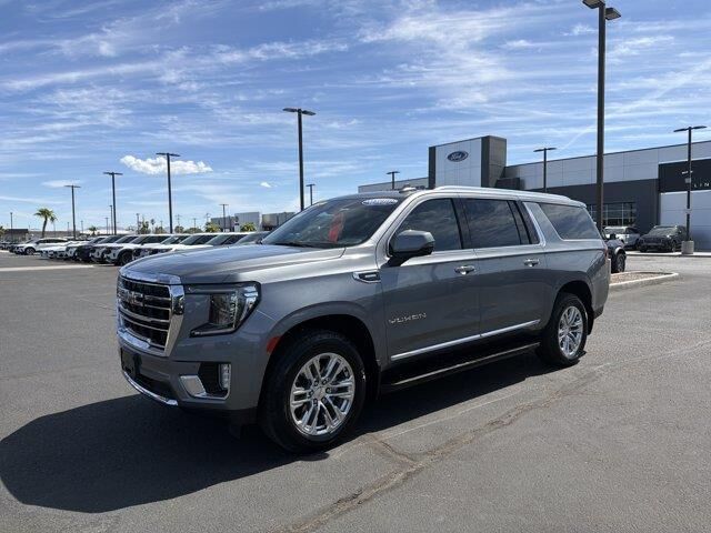2022 GMC Yukon XL SLT