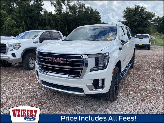 2024 GMC Yukon XL SLT — photo 1 of 10