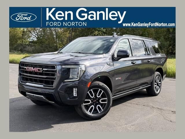 2023 GMC Yukon XL AT4