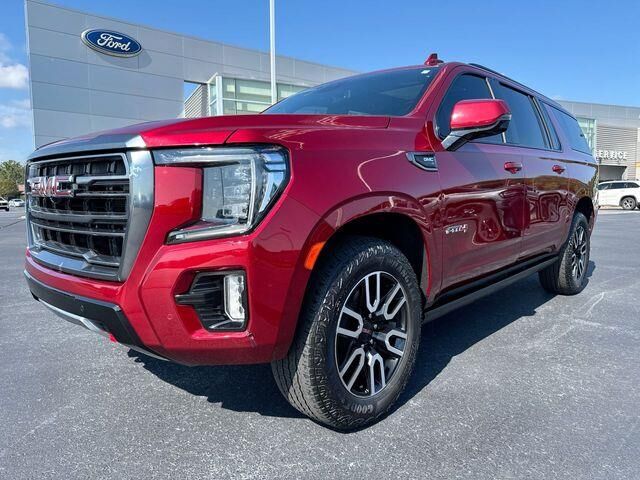 2023 GMC Yukon XL AT4 — photo 1 of 1