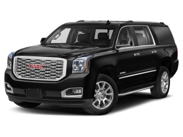 2019 GMC Yukon XL Denali — photo 1 of 13