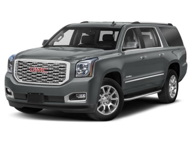 2020 GMC Yukon XL Denali — photo 1 of 13