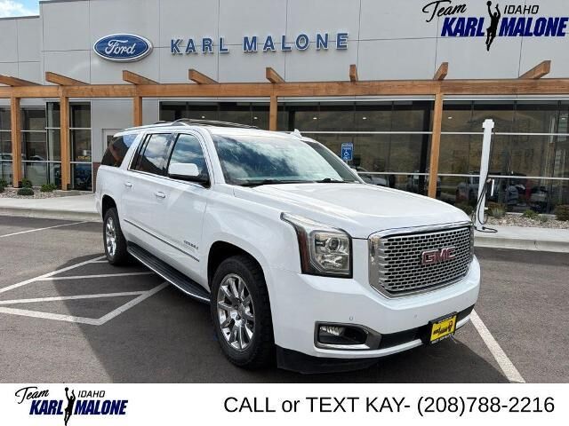 2017 GMC Yukon XL Denali
