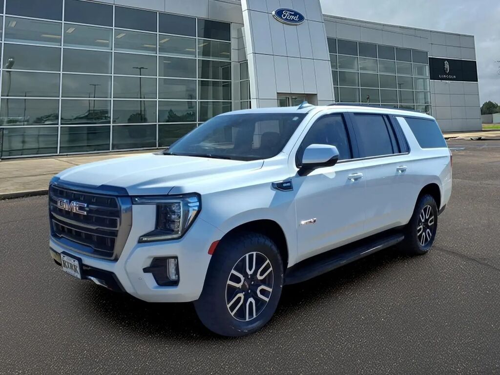 2024 GMC Yukon XL AT4 — photo 1 of 13