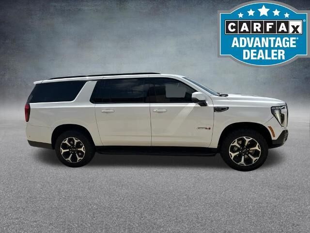 2025 GMC Yukon XL AT4 — photo 1 of 4