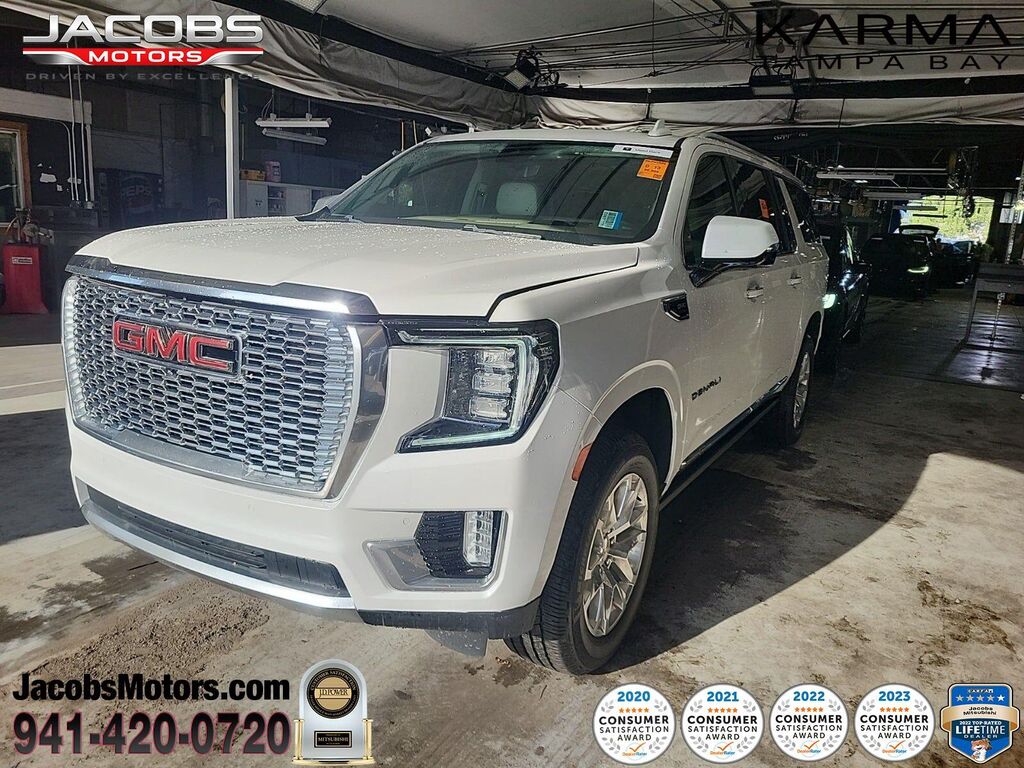 2022 GMC Yukon XL Denali — photo 1 of 13