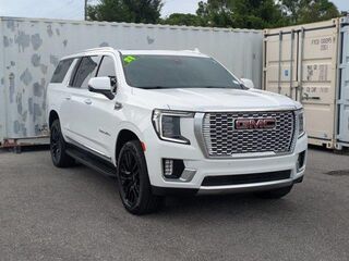 2021 GMC Yukon XL Denali — photo 1 of 52