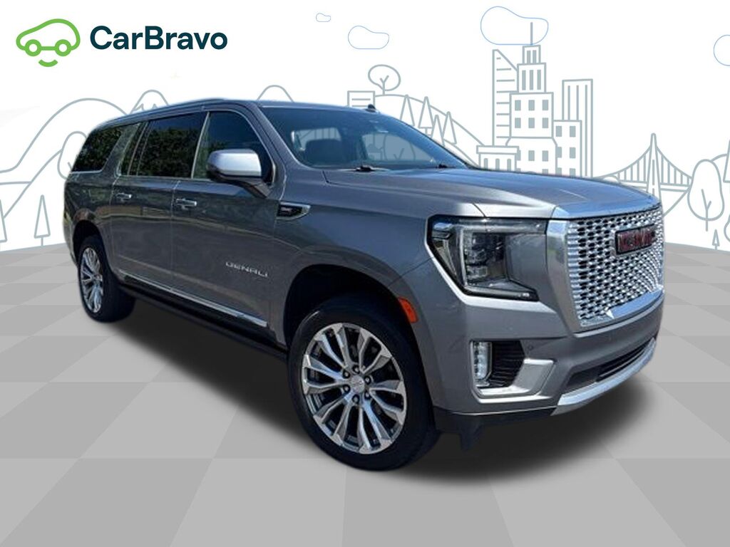 2022 GMC Yukon XL Denali — photo 1 of 7