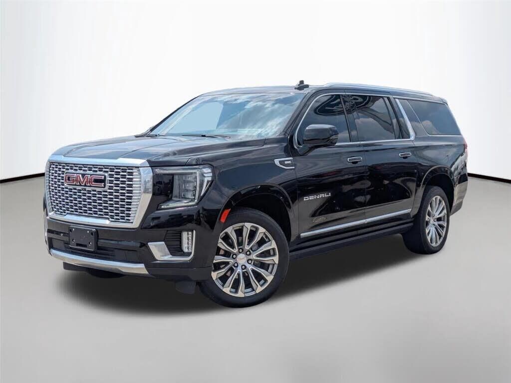 2022 GMC Yukon XL Denali — photo 1 of 27