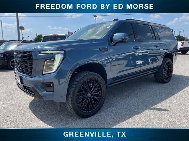2026 GMC Yukon XL Denali — photo 1 of 26