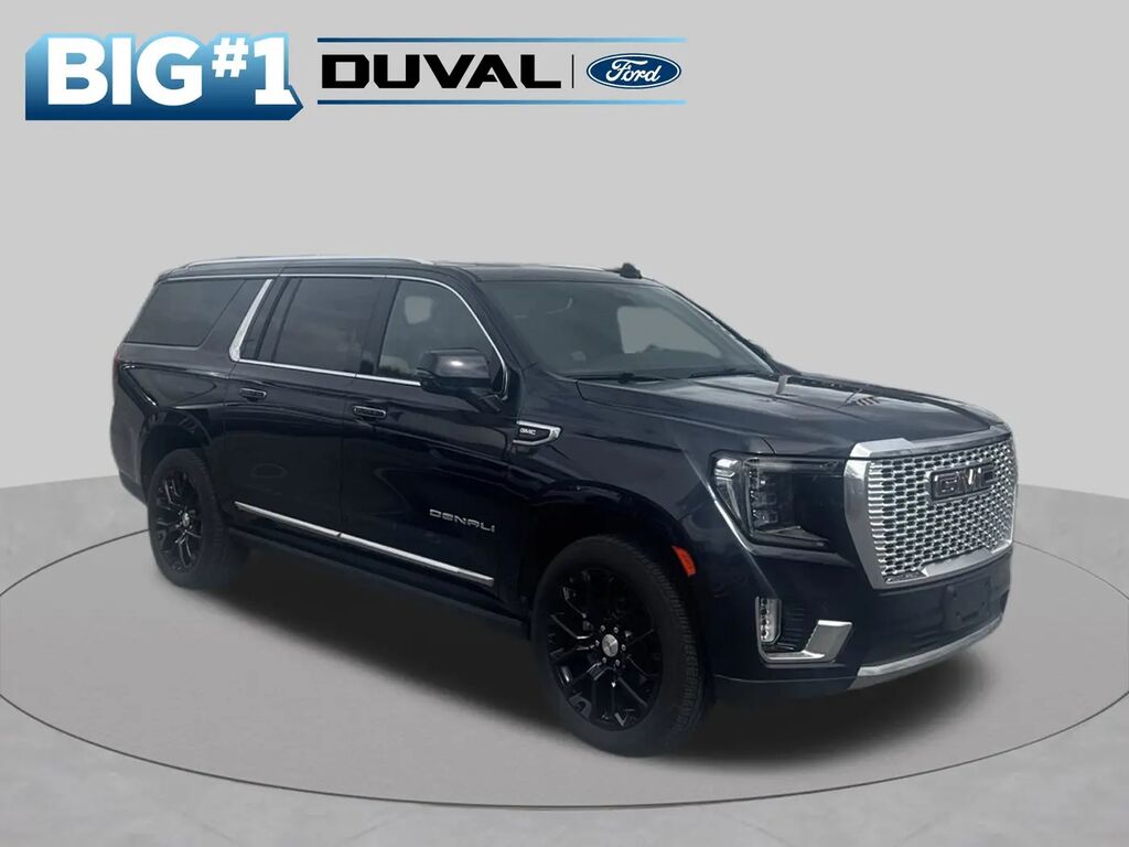 2022 GMC Yukon XL Denali — photo 1 of 13