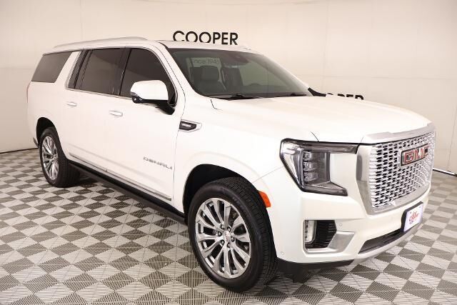 2024 GMC Yukon XL Denali — photo 1 of 13