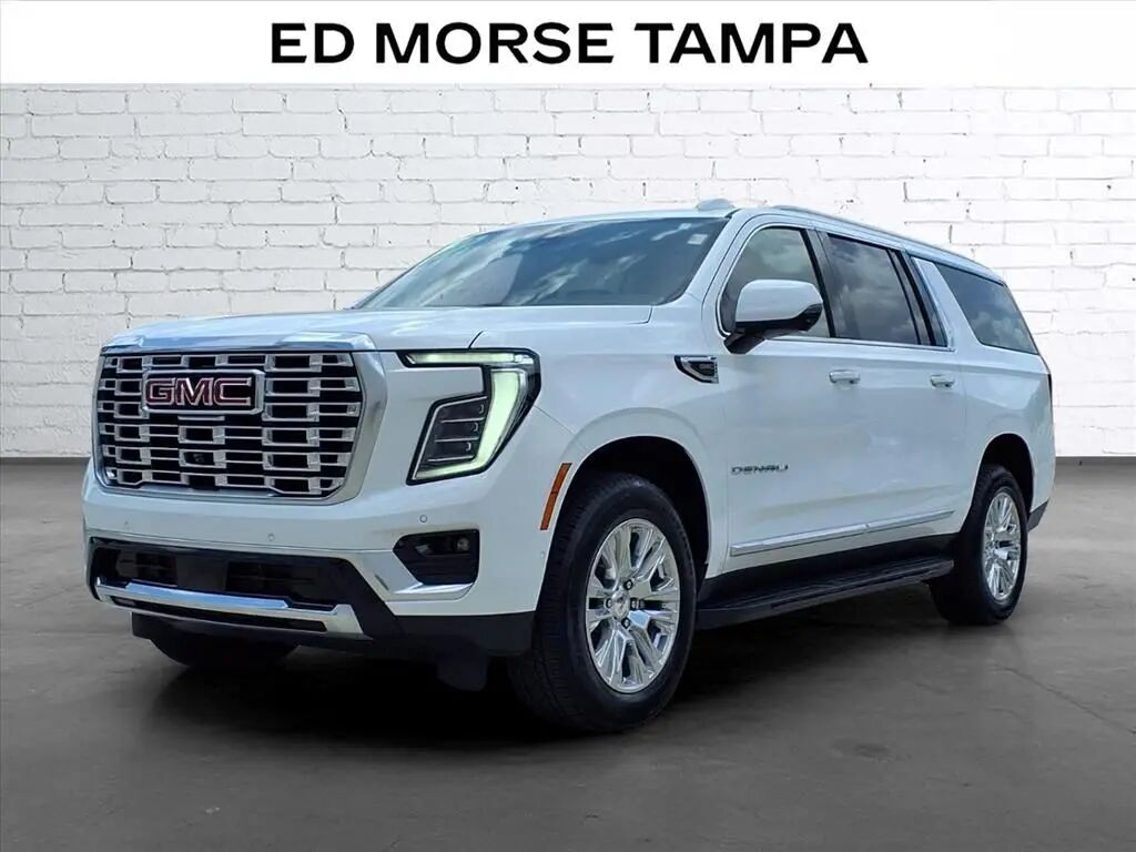 2025 GMC Yukon XL Denali — photo 1 of 26