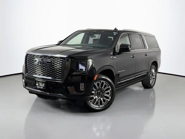 2024 GMC Yukon XL Denali Ultimate — photo 1 of 13