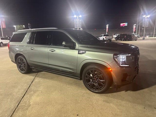 2024 GMC Yukon XL Denali Ultimate