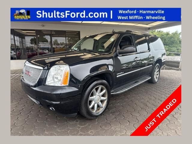 2014 GMC Yukon XL Denali — photo 1 of 24