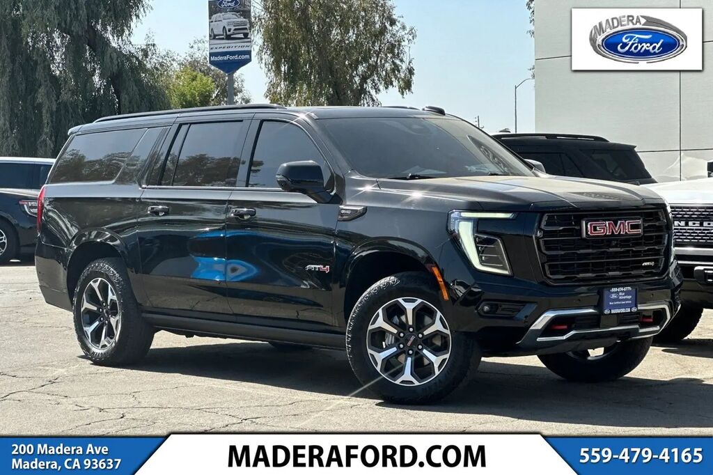 2025 GMC Yukon XL AT4 Ultimate — photo 1 of 13