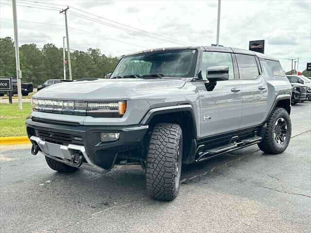 2025 GMC HUMMER EV SUV 3X — photo 1 of 13