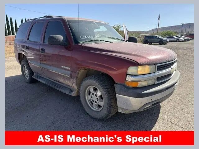 2002 Chevrolet Tahoe LS — photo 1 of 12
