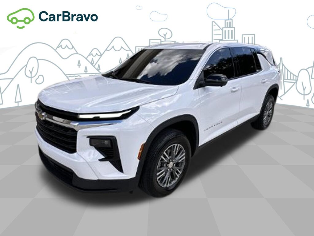 2024 Chevrolet Traverse LS — photo 1 of 7