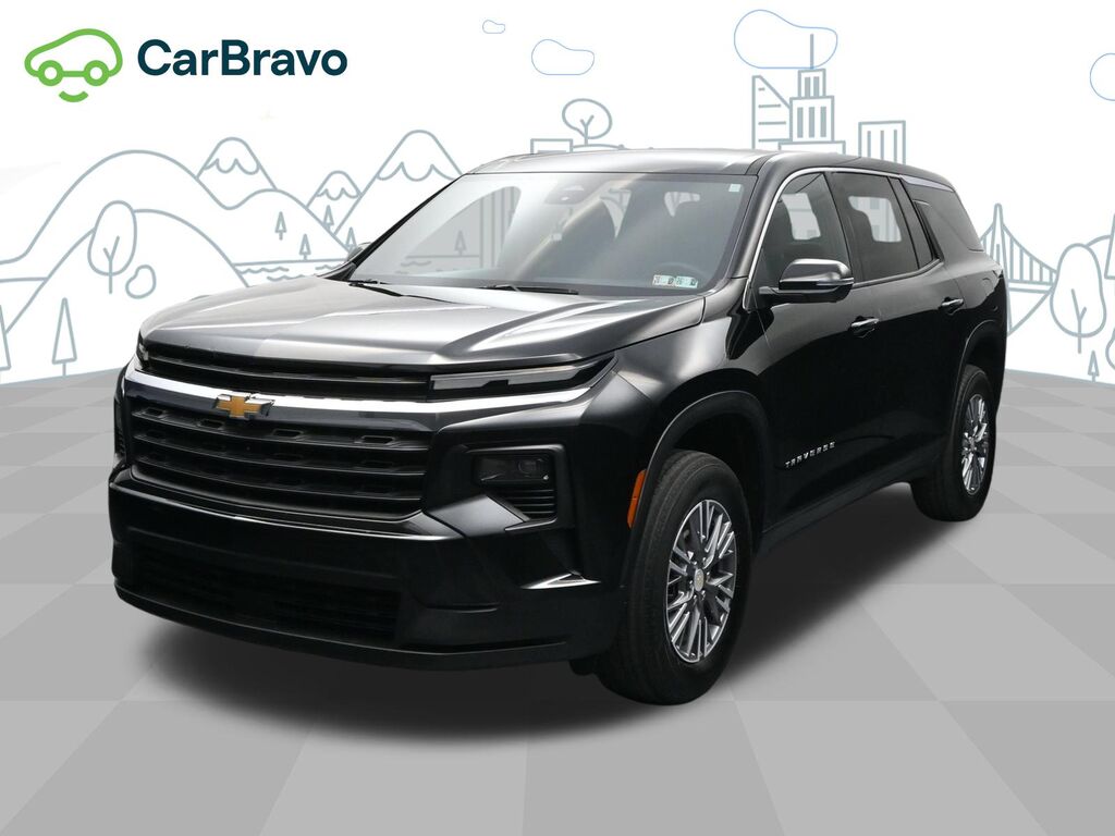 2024 Chevrolet Traverse LS — photo 1 of 7