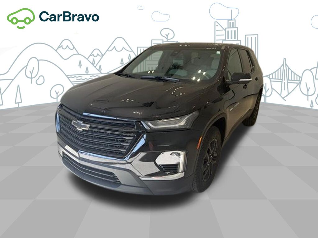 2023 Chevrolet Traverse LS — photo 1 of 6