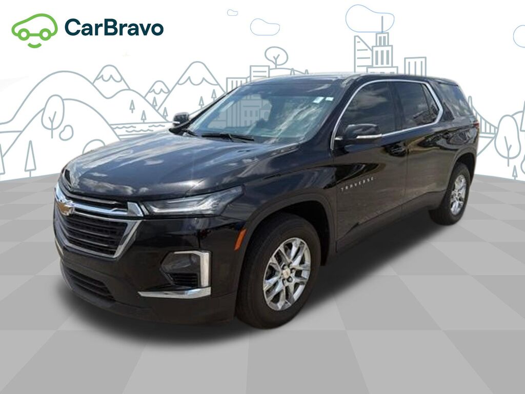 2023 Chevrolet Traverse LS — photo 1 of 6