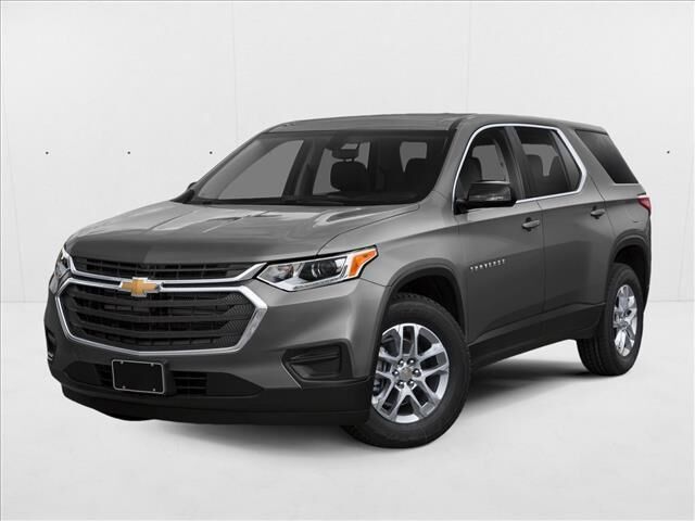 2020 Chevrolet Traverse LS — photo 1 of 1