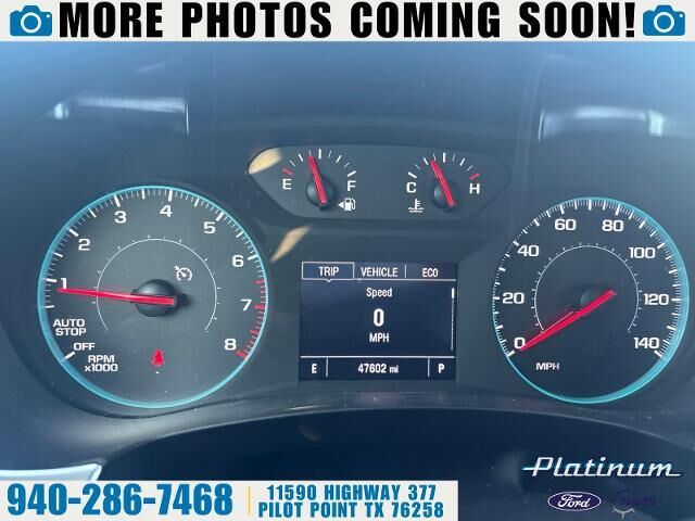2023 Chevrolet Traverse LS — photo 1 of 12