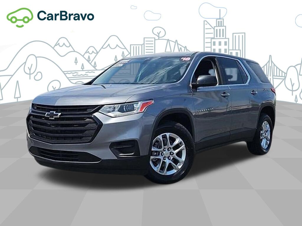 2018 Chevrolet Traverse LS — photo 1 of 5