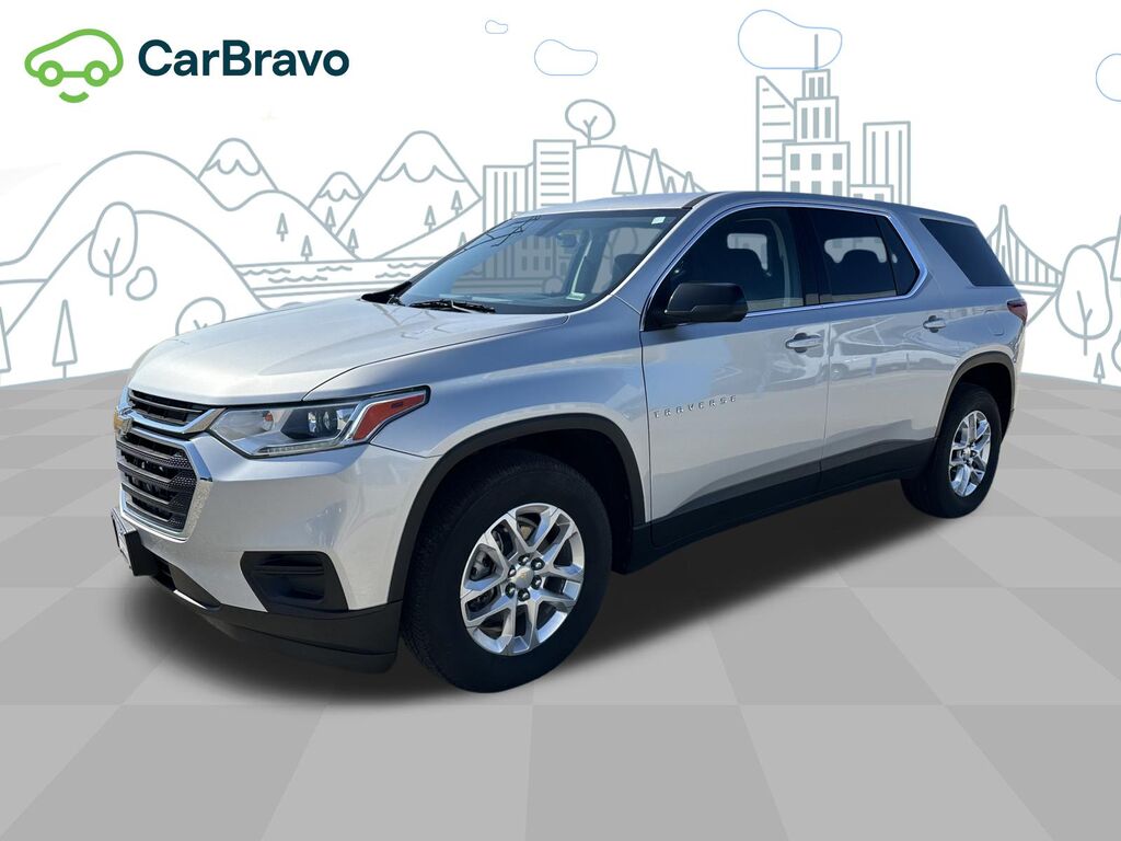 2021 Chevrolet Traverse LS — photo 1 of 6