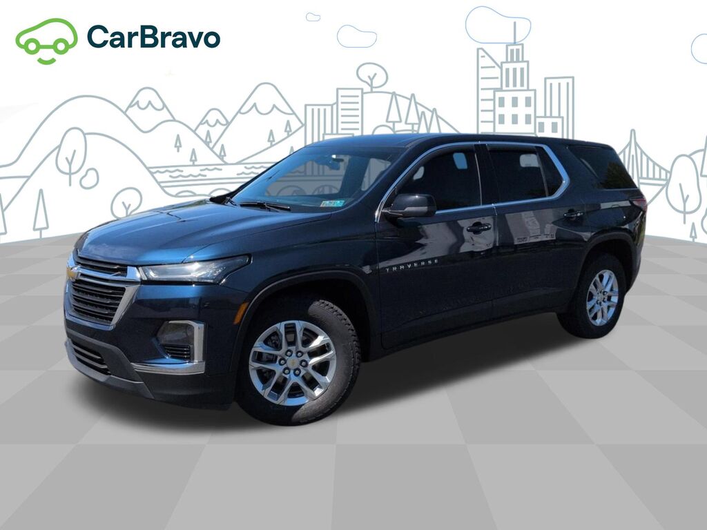 2023 Chevrolet Traverse LS — photo 1 of 6